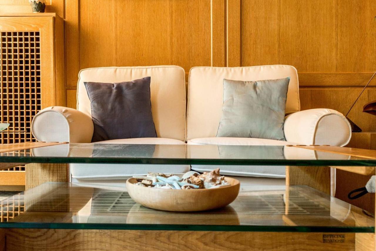 Joivy Charming Apt With Terrace In The Very Heart Of Milano Eksteriør billede